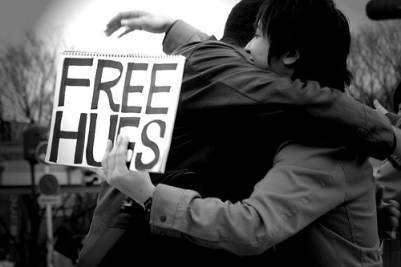 hugs_free
